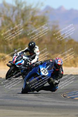 media/Mar-12-2022-SoCal Trackdays (Sat) [[152081554b]]/Turn 2 (1145am)/